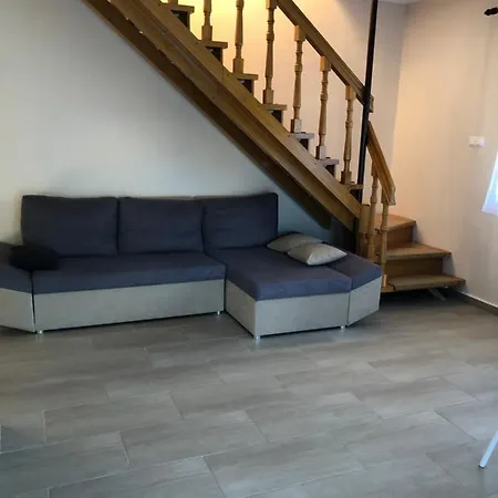 Betti Dom wakacyjny *